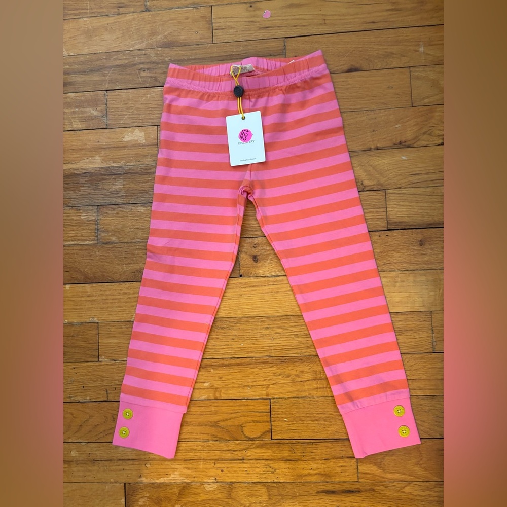 Finding Foxtale leggings NWT size 4